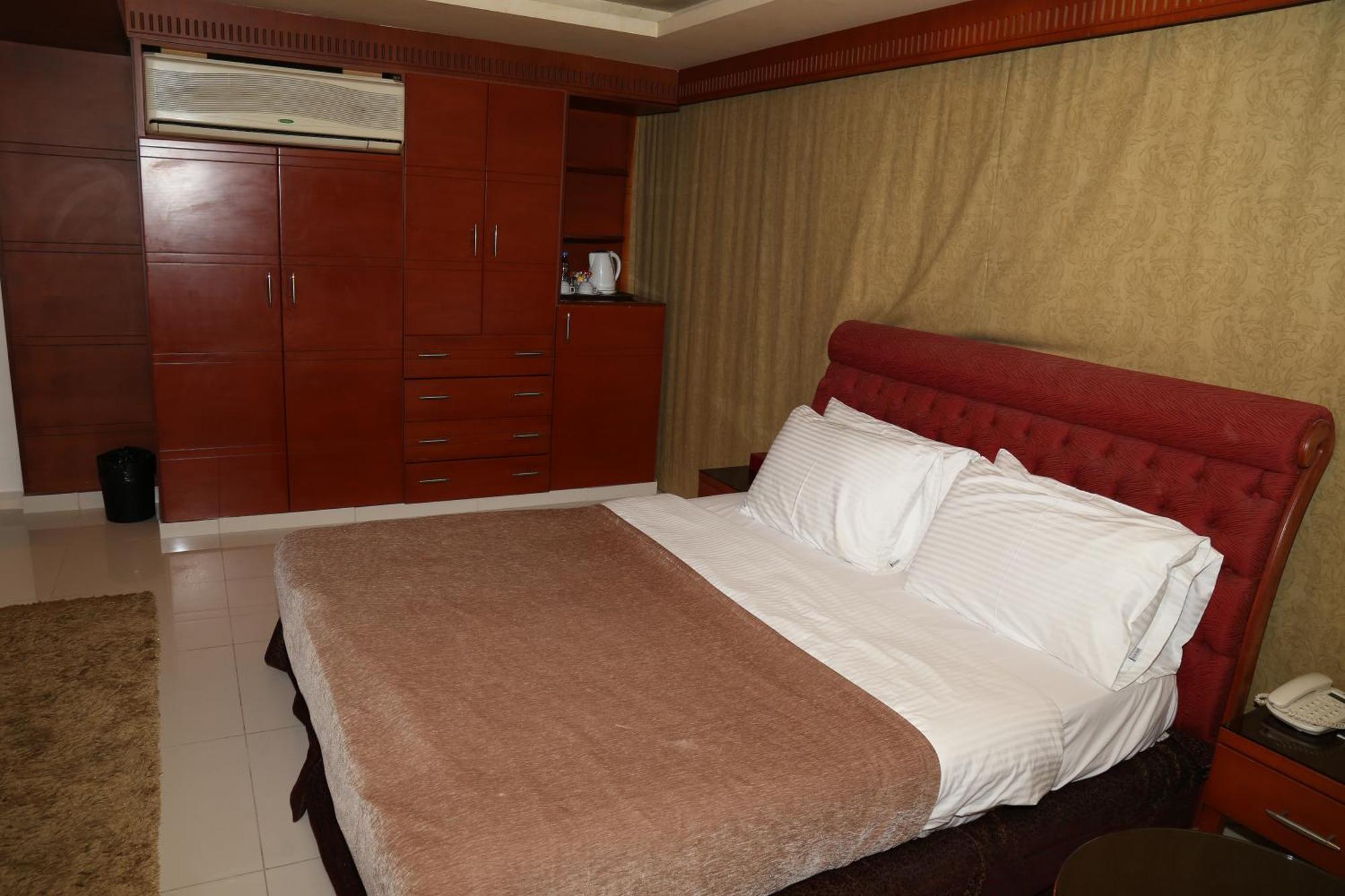 Duroy Hotel เบรุต ภายนอก รูปภาพ