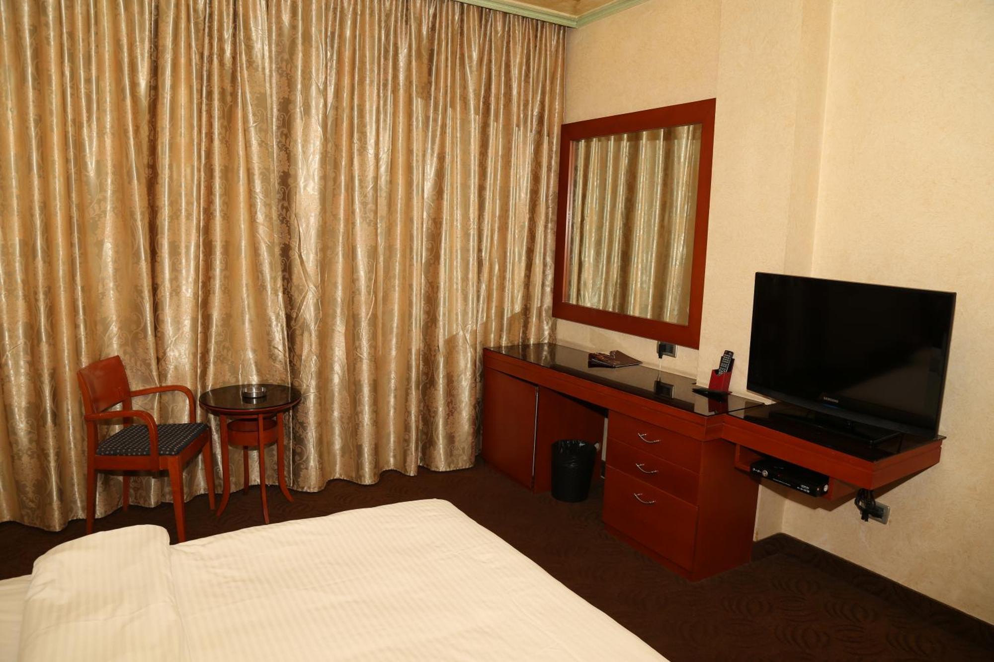 Duroy Hotel เบรุต ภายนอก รูปภาพ